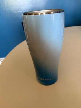 Hydragear Gradient Blue Insulated Tumbler